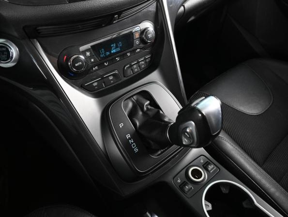 Ford Kuga II с пробегом 2014 года, цена 1 259 000 рублей, 175403 км, внедорожник, Автокод Объявления