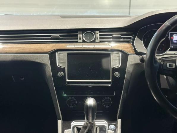 Volkswagen Passat B8 с пробегом 2015 года, цена 1 650 000 рублей, 96000 км, универсал, Автокод Объявления