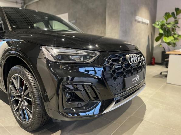 Audi Q5 II (FY) Рестайлинг с пробегом 2025 года, цена 5 945 000 рублей, 51 км, внедорожник, Автокод Объявления