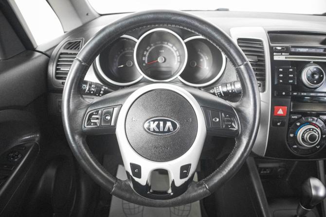 Kia Venga I с пробегом 2013 года, цена 969 000 рублей, 151000 км, компактвэн, Автокод Объявления
