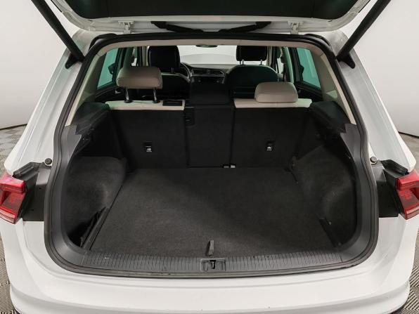 Volkswagen Tiguan II с пробегом 2020 года, цена 2 750 000 рублей, 137822 км, внедорожник, Автокод Объявления