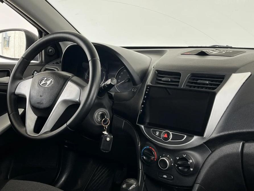 Hyundai Solaris I Петрозаводск  - изображение 10