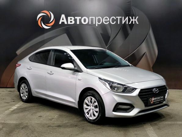 Hyundai Solaris II с пробегом 2017 года, цена 1 230 000 рублей, 97451 км, седан, Автокод Объявления