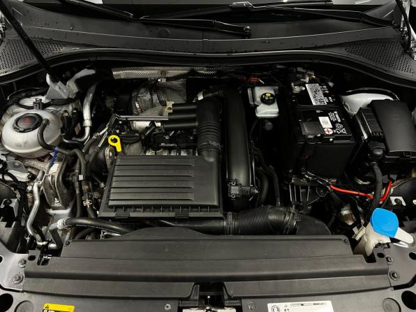 Volkswagen Tiguan II с пробегом 2018 года, цена 1 880 000 рублей, 98836 км, внедорожник, Автокод Объявления