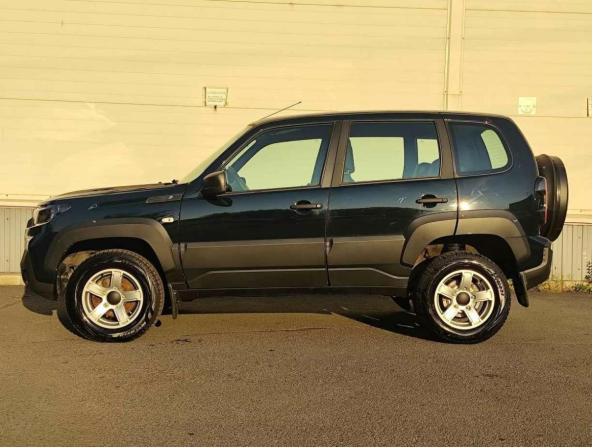 Lada (ВАЗ) Niva Travel I с пробегом 2024 года, цена 1 100 000 рублей, 10607 км, внедорожник, Автокод Объявления