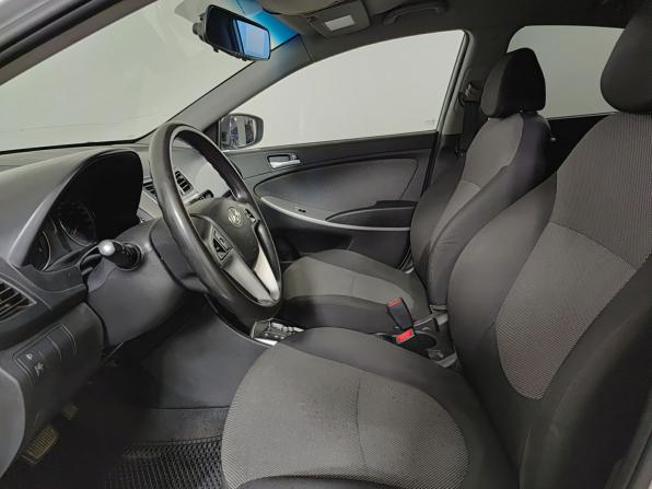 Hyundai Solaris I с пробегом 2013 года, цена 688 700 рублей, 202127 км, седан, Автокод Объявления
