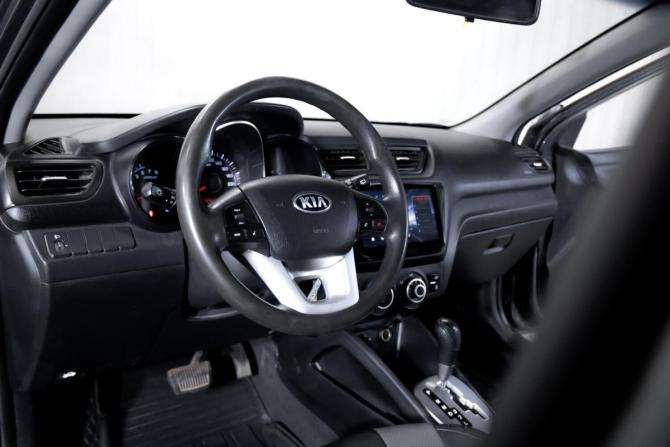 Kia Rio III с пробегом 2013 года, цена 810 000 рублей, 209809 км, хэтчбек, Автокод Объявления