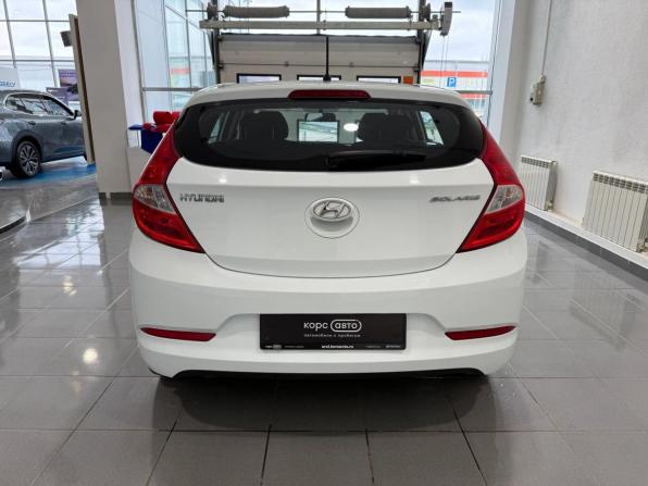 Hyundai Solaris I Рестайлинг с пробегом 2015 года, цена 1 096 000 рублей, 93800 км, хэтчбек, Автокод Объявления