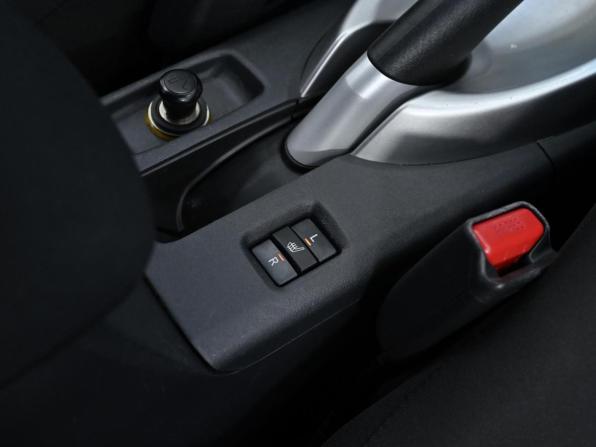 Toyota Auris I Рестайлинг с пробегом 2011 года, цена 949 000 рублей, 109000 км, хэтчбек, Автокод Объявления