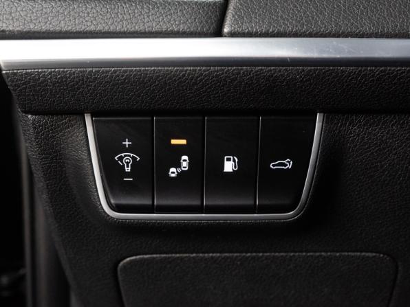 Kia Stinger I с пробегом 2018 года, цена 2 749 000 рублей, 129120 км, лифтбек, Автокод Объявления