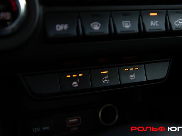 Kia Sportage IV Рестайлинг с пробегом 2021 года, цена 2 778 000 рублей, 52600 км, внедорожник, Автокод Объявления