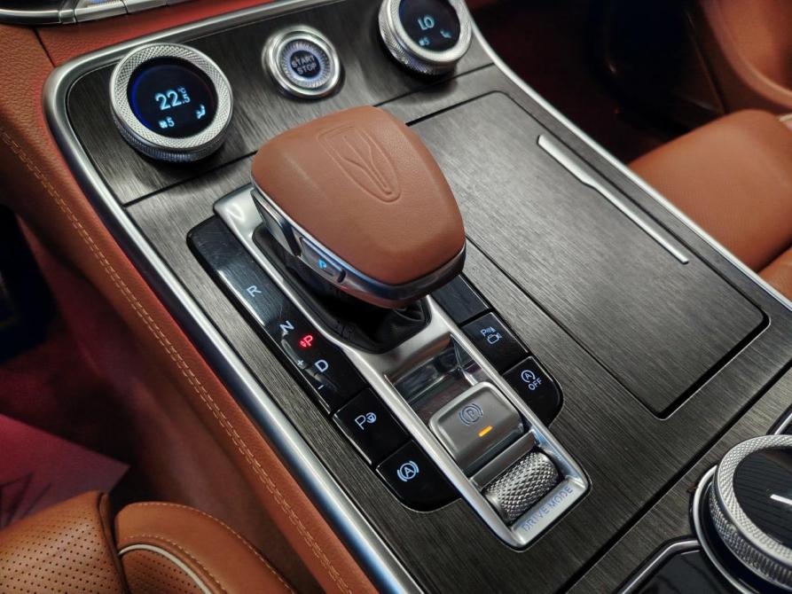 Hongqi H9 I Санкт-Петербург  - изображение 16