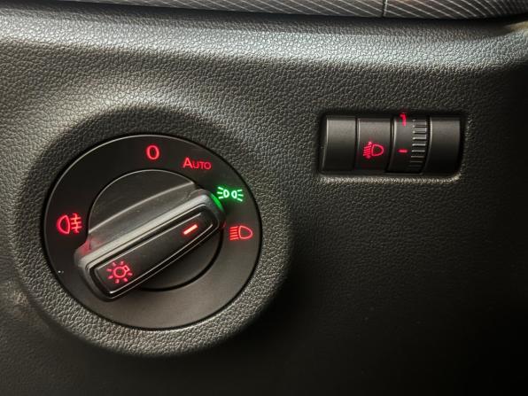 Volkswagen Polo VI с пробегом 2021 года, цена 1 640 000 рублей, 137155 км, лифтбек, Автокод Объявления