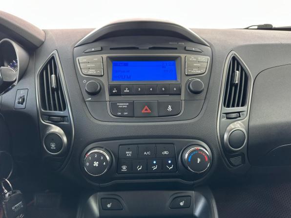 Hyundai ix35 I Рестайлинг с пробегом 2014 года, цена 1 400 000 рублей, 141059 км, внедорожник, Автокод Объявления