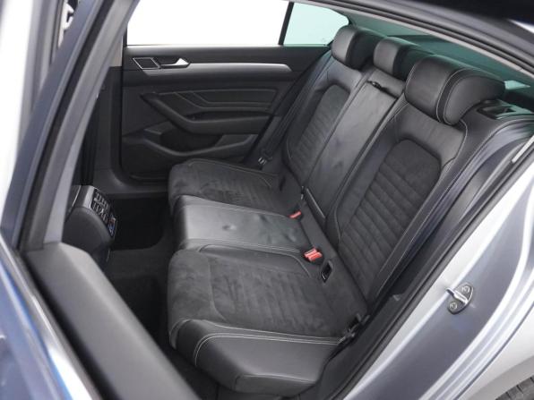 Volkswagen Passat B8 Рестайлинг с пробегом 2020 года, цена 2 399 046 рублей, 165243 км, седан, Автокод Объявления