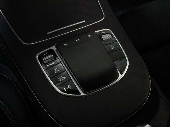 Mercedes-Benz E-Класс V (W213 S213 C238) Рестайлинг с пробегом 2021 года, цена 4 982 000 рублей, 52917 км, седан, Автокод Объявления