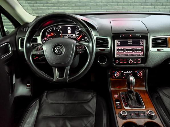 Volkswagen Touareg II с пробегом 2013 года, цена 1 990 000 рублей, 234300 км, внедорожник, Автокод Объявления