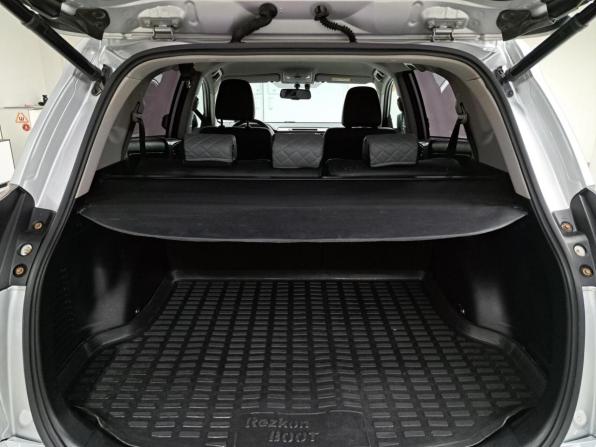 Toyota RAV4 IV (XA40) Рестайлинг с пробегом 2016 года, цена 2 107 000 рублей, 196690 км, внедорожник, Автокод Объявления