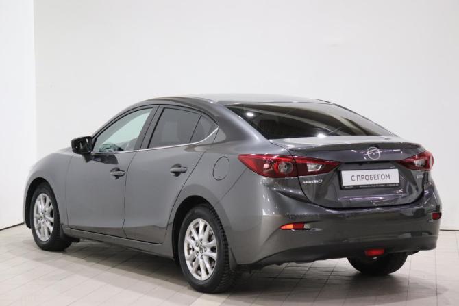 Mazda 3 III (BM) Рестайлинг с пробегом 2018 года, цена 1 510 000 рублей, 66450 км, седан, Автокод Объявления
