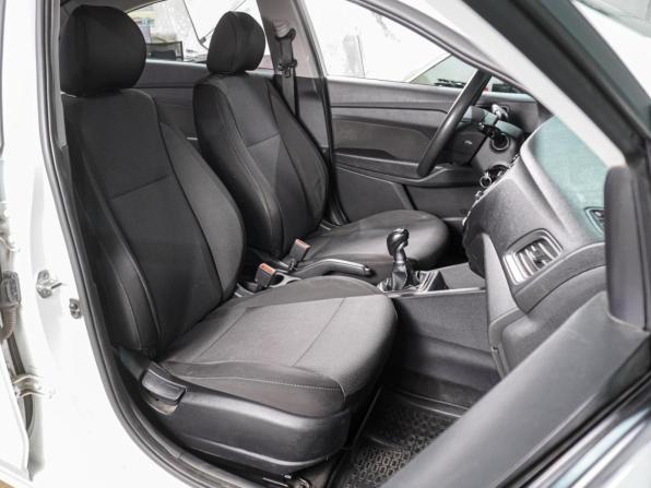 Hyundai Solaris II с пробегом 2019 года, цена 1 049 000 рублей, 198998 км, седан, Автокод Объявления
