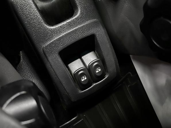 Renault Sandero I с пробегом 2011 года, цена 620 000 рублей, 211742 км, хэтчбек, Автокод Объявления