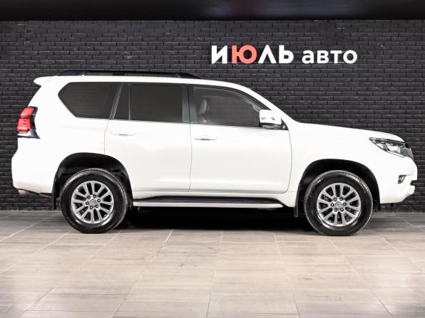 Toyota Land Cruiser Prado 150 Series Рестайлинг 2 с пробегом 2019 года, цена 5 500 000 рублей, 187287 км, внедорожник, Автокод Объявления