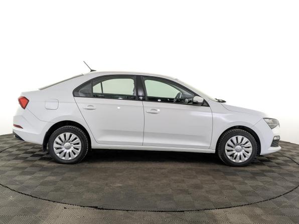 Skoda Rapid II с пробегом 2021 года, цена 1 240 000 рублей, 162808 км, лифтбек, Автокод Объявления