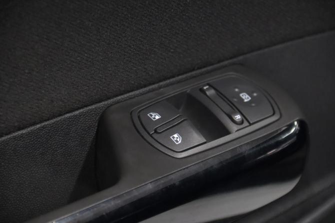 Opel Corsa D Рестайлинг II с пробегом 2013 года, цена 735 350 рублей, 92875 км, хэтчбек, Автокод Объявления