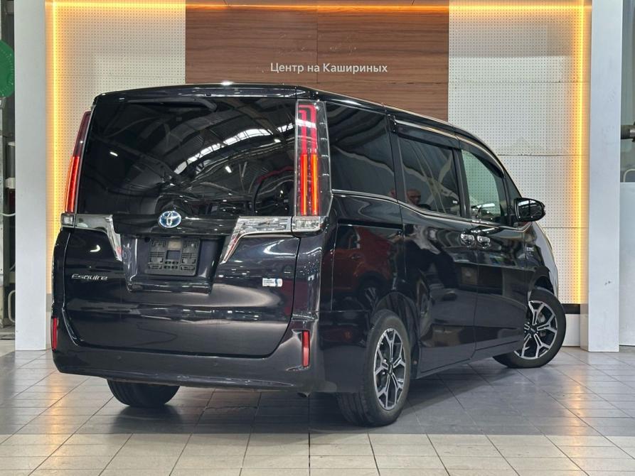 Toyota Esquire I Рестайлинг Челябинск  - изображение 4