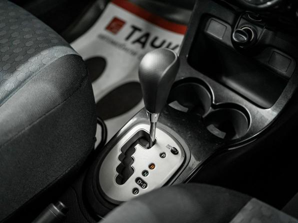 Toyota Ist II с пробегом 2010 года, цена 940 000 рублей, 154559 км, хэтчбек, Автокод Объявления