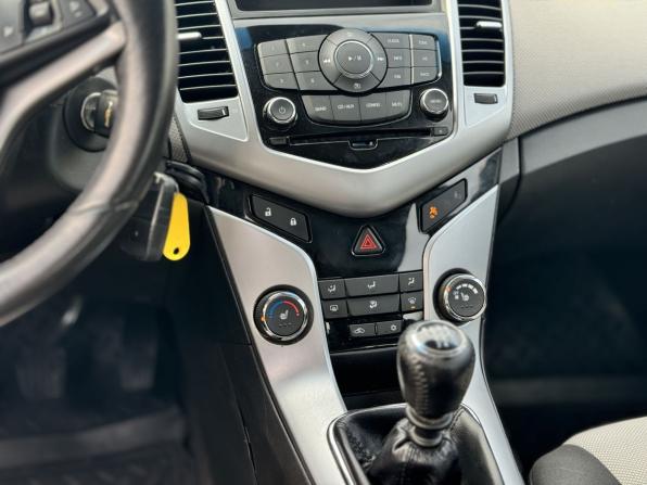 Chevrolet Cruze I с пробегом 2012 года, цена 729 000 рублей, 104954 км, хэтчбек, Автокод Объявления