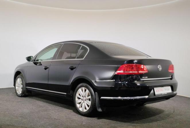 Volkswagen Passat B7 с пробегом 2012 года, цена 1 080 000 рублей, 227374 км, седан, Автокод Объявления