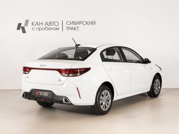 Kia Rio IV Рестайлинг с пробегом 2021 года, цена 1 532 500 рублей, 86962 км, седан, Автокод Объявления