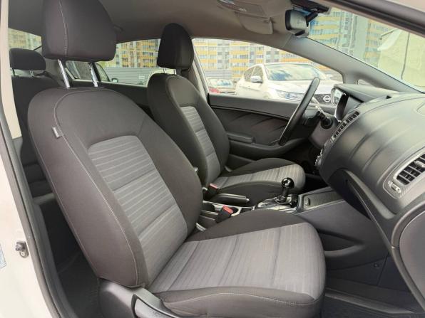 Kia Cerato III Рестайлинг (Classic) с пробегом 2017 года, цена 1 245 000 рублей, 198700 км, седан, Автокод Объявления