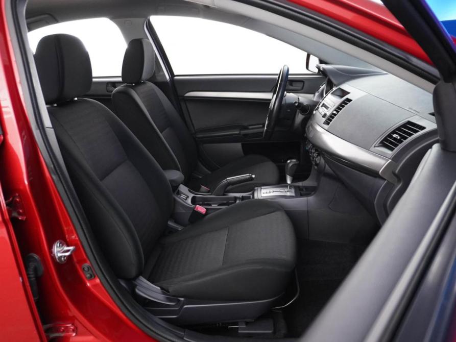 Mitsubishi Lancer X Рестайлинг Москва  - изображение 8