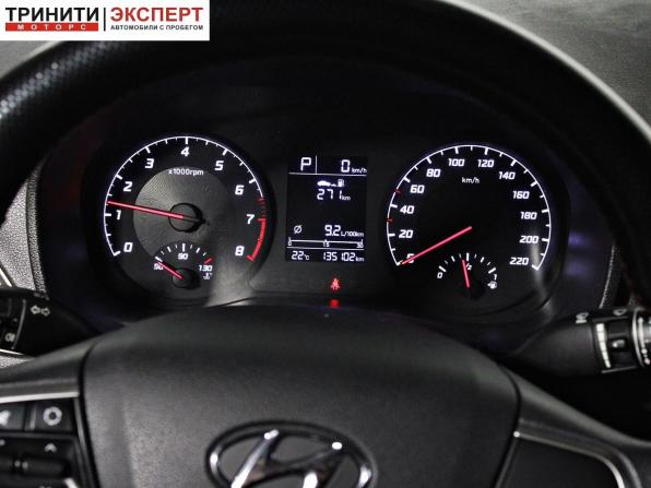 Hyundai Solaris II с пробегом 2020 года, цена 1 547 000 рублей, 135087 км, седан, Автокод Объявления