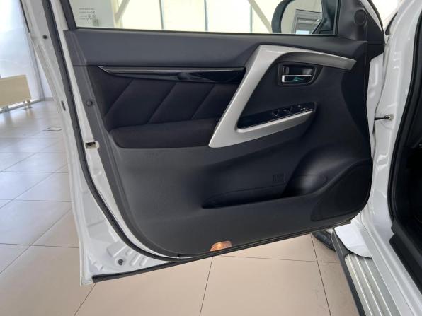 Mitsubishi Pajero Sport III с пробегом 2019 года, цена 3 550 000 рублей, 71380 км, внедорожник, Автокод Объявления