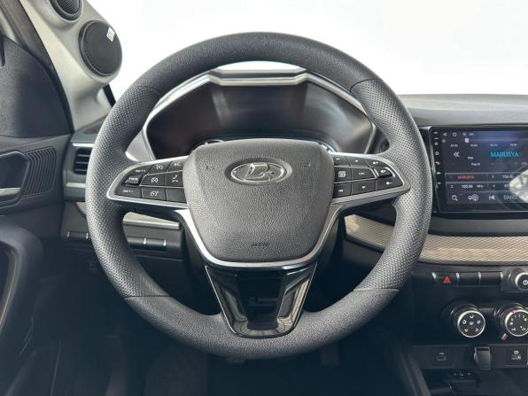 Lada (ВАЗ) Vesta I Рестайлинг (NG) с пробегом 2023 года, цена 1 200 000 рублей, 57979 км, седан, Автокод Объявления