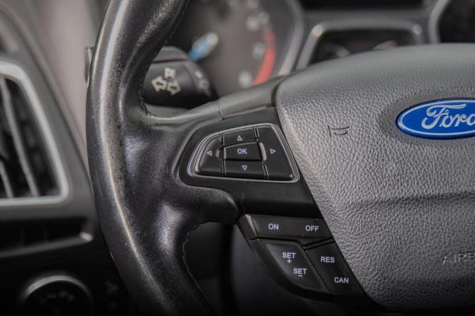 Ford Focus III Рестайлинг с пробегом 2018 года, цена 1 429 000 рублей, 153000 км, универсал, Автокод Объявления