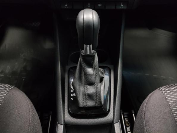 Volkswagen Polo VI с пробегом 2021 года, цена 1 300 000 рублей, 96600 км, лифтбек, Автокод Объявления