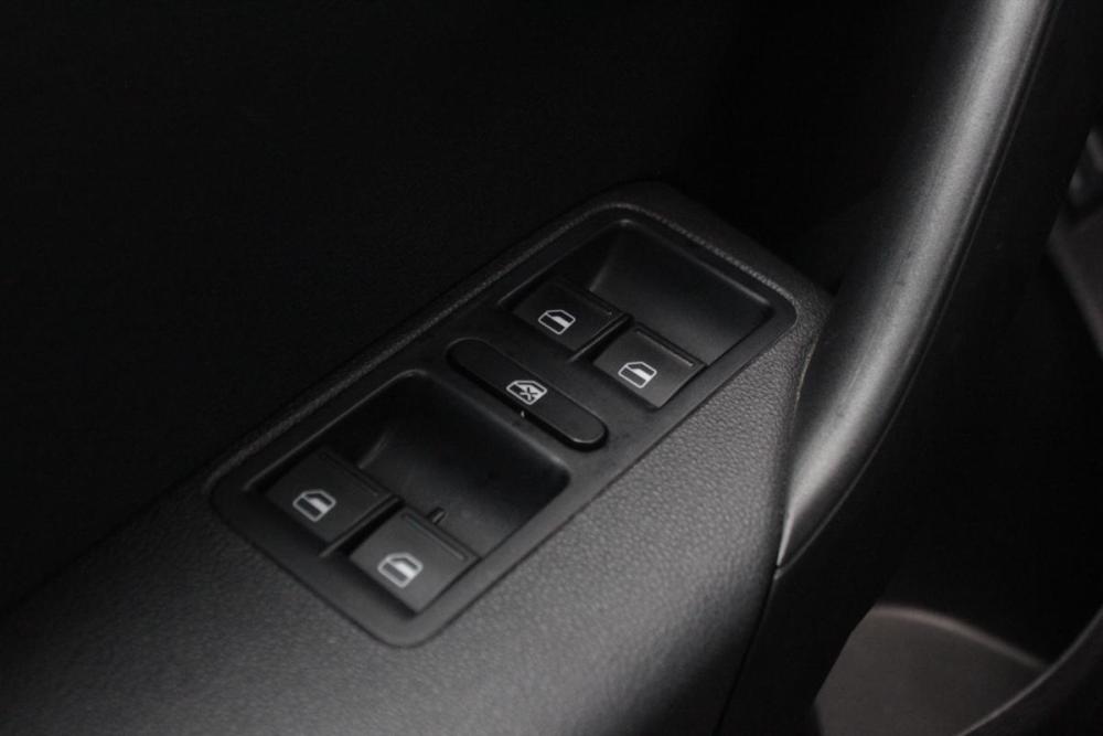 Volkswagen Polo V Рестайлинг Брянск  - изображение 19