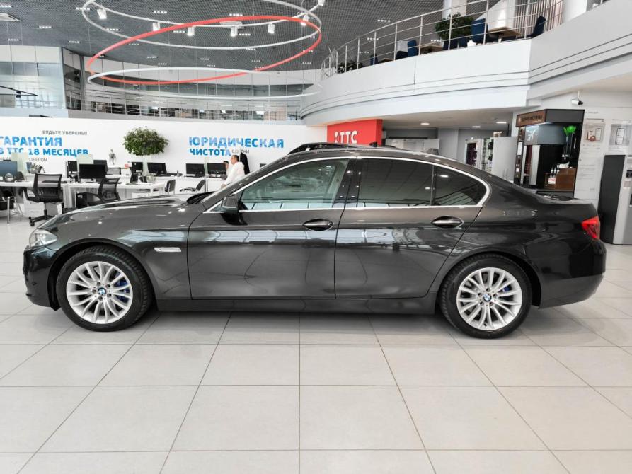 BMW 5 серии VI (F10/F11/F07) Рестайлинг Казань  - изображение 10