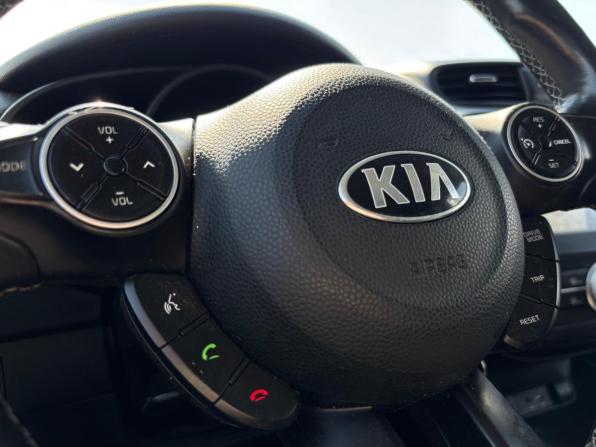 Kia Soul II Рестайлинг с пробегом 2018 года, цена 1 380 000 рублей, 155314 км, хэтчбек, Автокод Объявления
