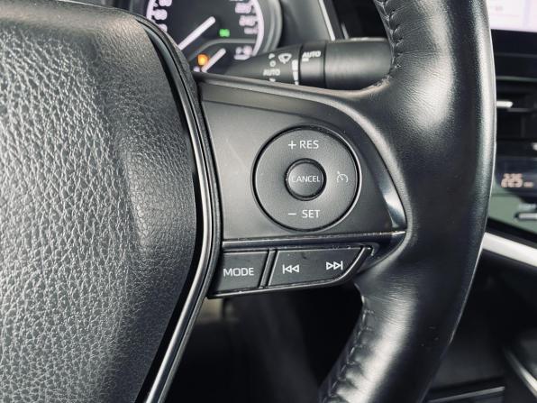 Toyota Camry VIII (XV70) Рестайлинг с пробегом 2021 года, цена 3 215 000 рублей, 77424 км, седан, Автокод Объявления