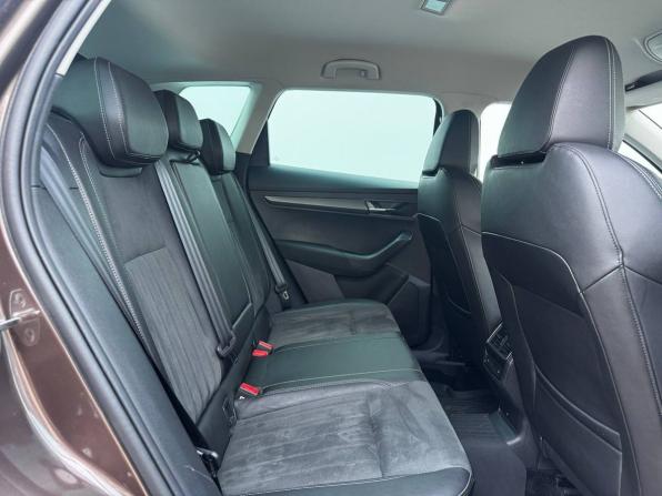Skoda Karoq I с пробегом 2020 года, цена 2 150 000 рублей, 144163 км, внедорожник, Автокод Объявления