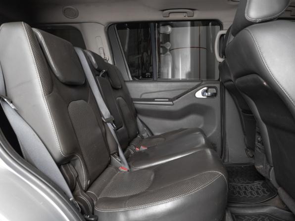 Nissan Pathfinder III Рестайлинг с пробегом 2010 года, цена 1 690 000 рублей, 242851 км, внедорожник, Автокод Объявления