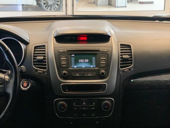 Kia Sorento II Рестайлинг с пробегом 2015 года, цена 1 930 500 рублей, 153998 км, внедорожник, Автокод Объявления