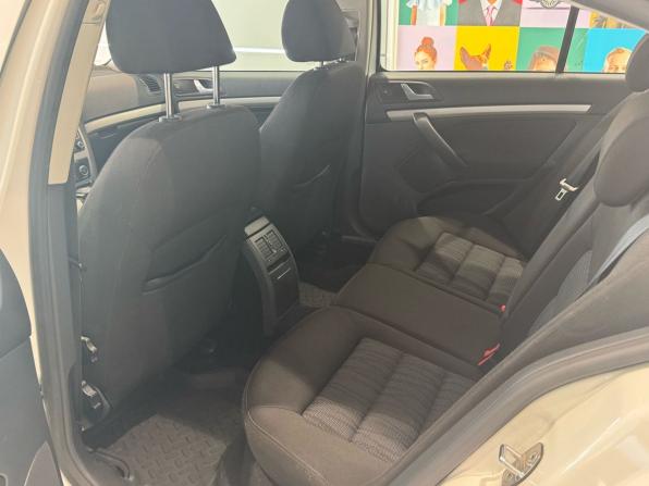 Skoda Octavia II (A5) Рестайлинг с пробегом 2012 года, цена 799 000 рублей, 165000 км, лифтбек, Автокод Объявления
