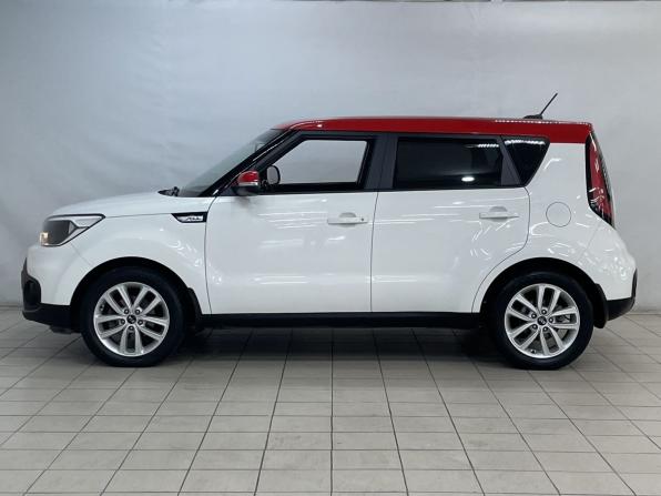 Kia Soul II Рестайлинг с пробегом 2018 года, цена 1 679 000 рублей, 40198 км, хэтчбек, Автокод Объявления