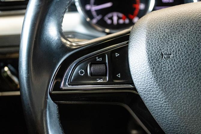 Skoda Superb II Рестайлинг с пробегом 2013 года, цена 1 249 000 рублей, 252233 км, лифтбек, Автокод Объявления